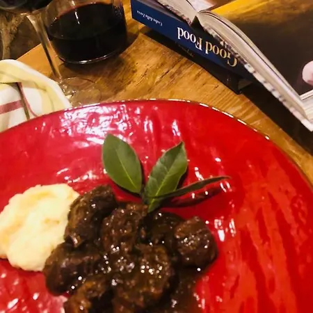 拉特里格拉酒店